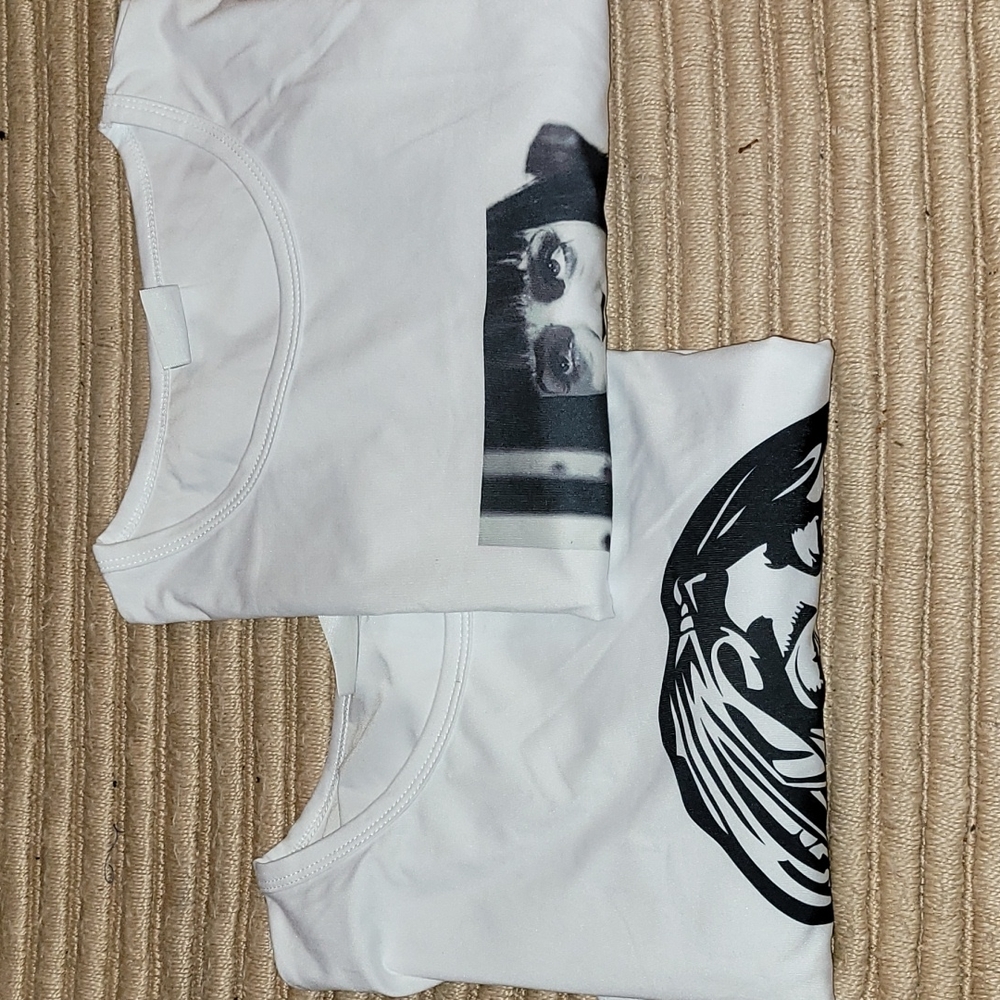 2 T-Shirts. Tupac. Uma Thurman in Pulp Fiction. Size XL . Silky-like material.